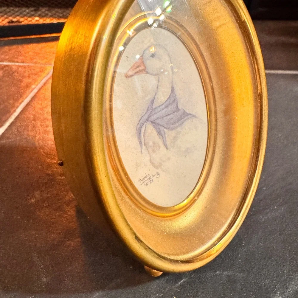 Vintage Oval Gold Tone Trinket Frame Miniature Painting Goose Scarf Signed 1985‎